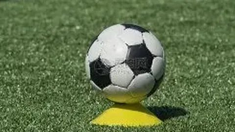 惊爆预言！C罗力挺阿森纳问鼎桂冠，曼联逆风翻盘？C罗直言：绝无可能！